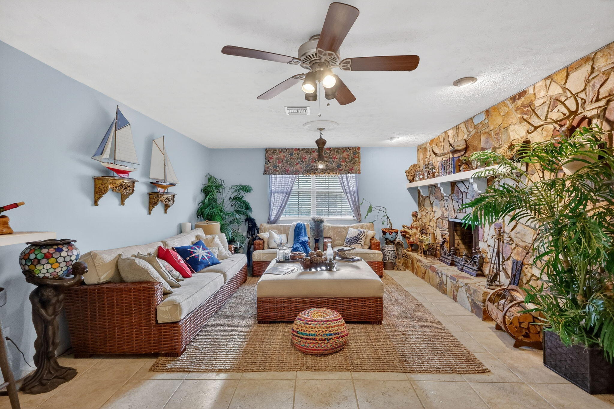1207 Southeast Palm Beach Road Port St. Lucie, FL 34952 - Photo 11 of 72 11-web-or-mls-7R7A1893