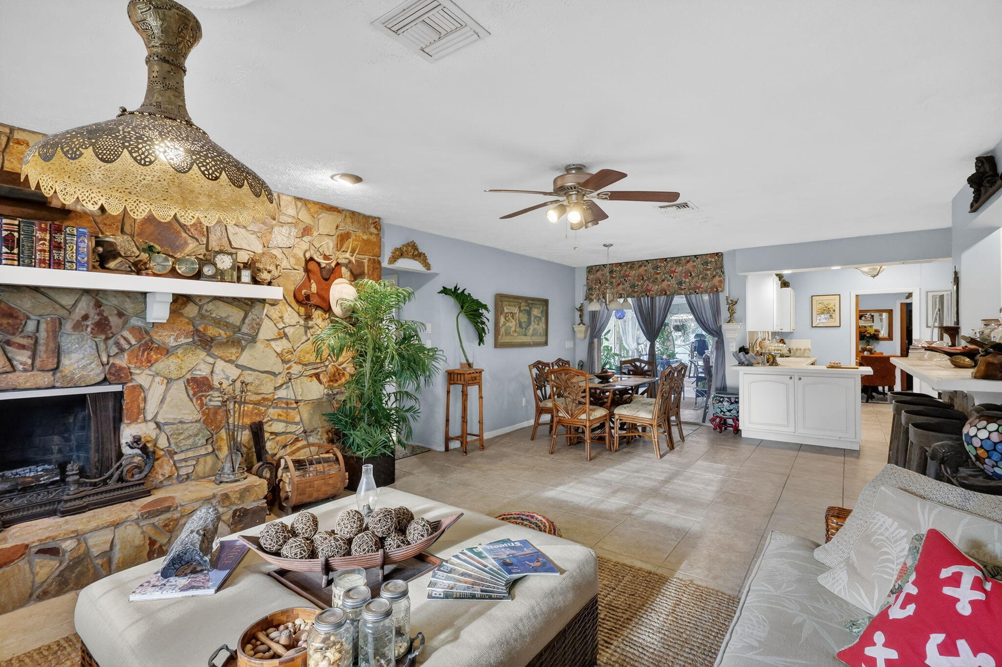 1207 Southeast Palm Beach Road Port St. Lucie, FL 34952 - Photo 13 of 72 13-web-or-mls-7R7A1904