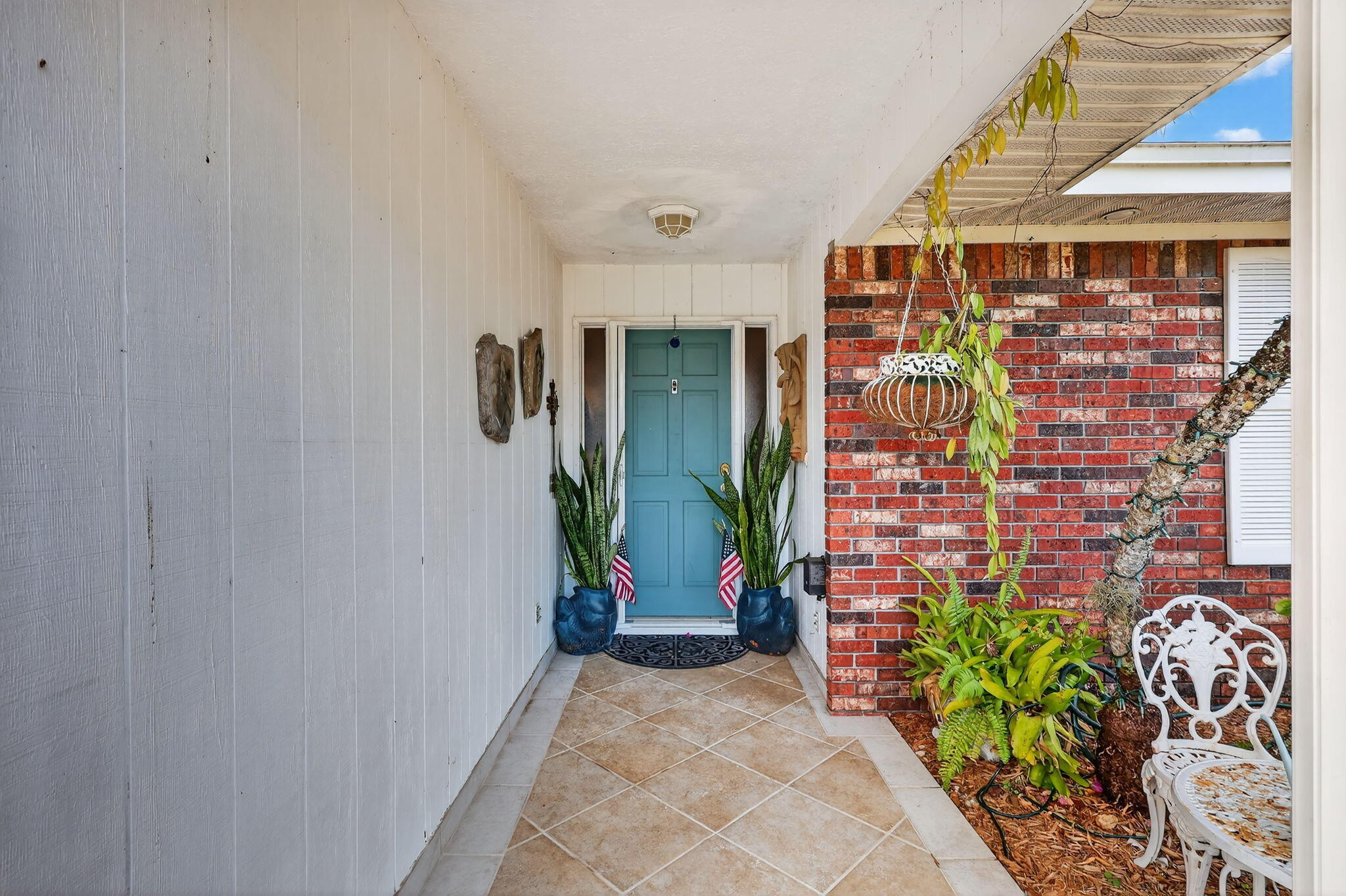 1207 Southeast Palm Beach Road Port St. Lucie, FL 34952 - Photo 5 of 72 5-web-or-mls-7R7A1768
