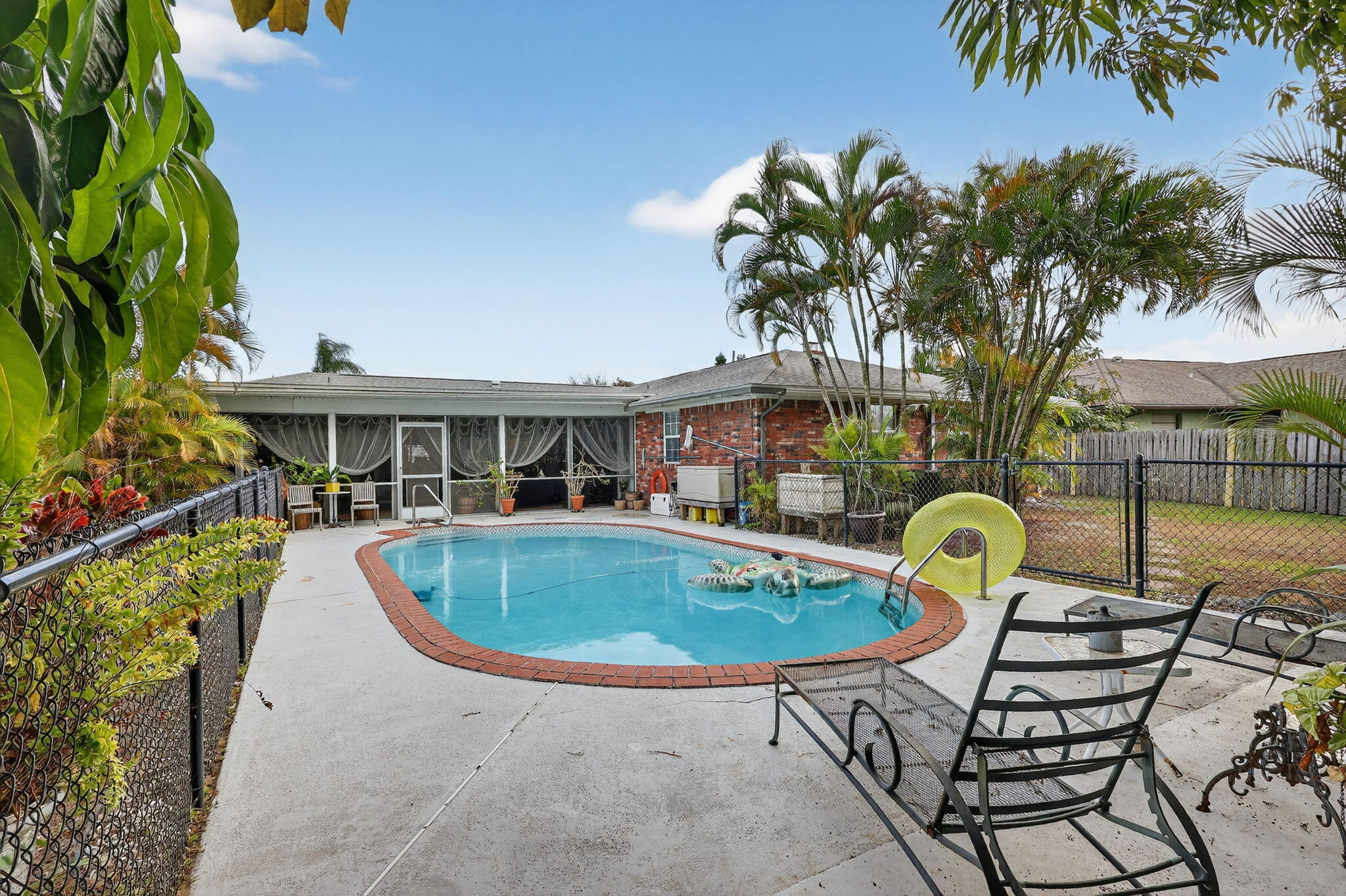 1207 Southeast Palm Beach Road Port St. Lucie, FL 34952 - Photo 55 of 72 55-web-or-mls-7R7A1788