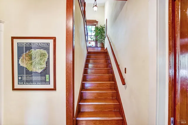 $2,695,000 | 19450 Old Winery Road, Sonoma, CA 95476