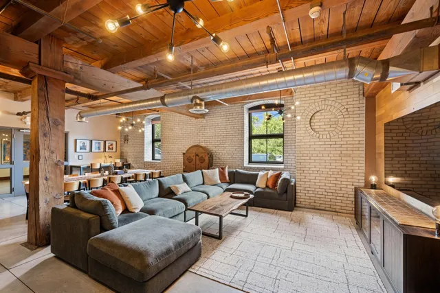 $225,000 | 127 5th Street Northeast, Unit 106, Minneapolis, MN 55413