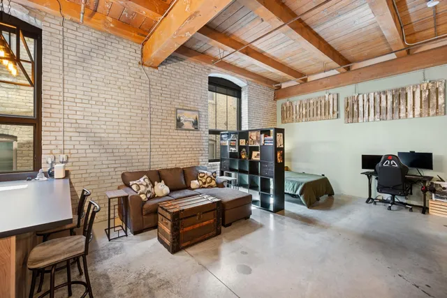 $225,000 | 127 5th Street Northeast, Unit 106, Minneapolis, MN 55413