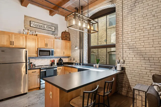 $225,000 | 127 5th Street Northeast, Unit 106, Minneapolis, MN 55413