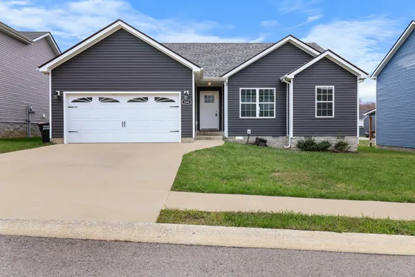 $1,800 | 306 Lugano Lane, Clarksville, TN 37040