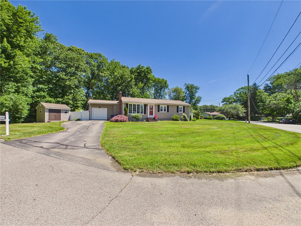 205 Baldwin Road Warwick, RI 02886 - Photo 1 of 37