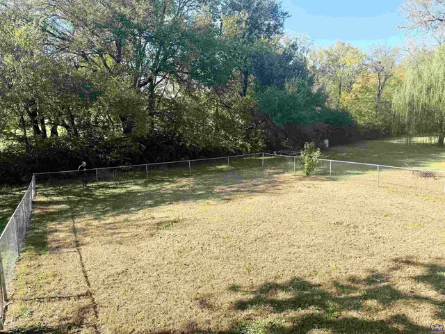 $254,900 | 4301 Northwest Westgate Road, Topeka, KS 66618