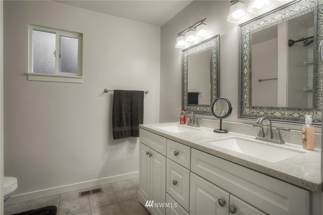 5343 Minard Road West Bremerton, WA 98312 - Photo 14 of 23 Gallery Image 14