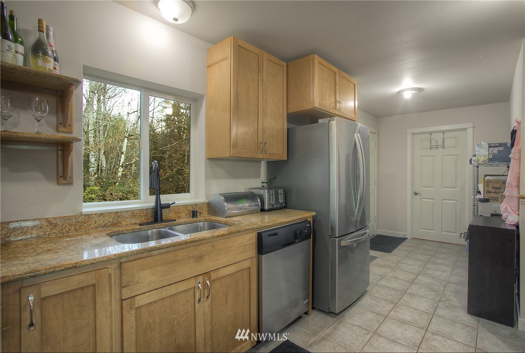 5343 Minard Road West Bremerton, WA 98312 - Photo 7 of 23 Gallery Image 7