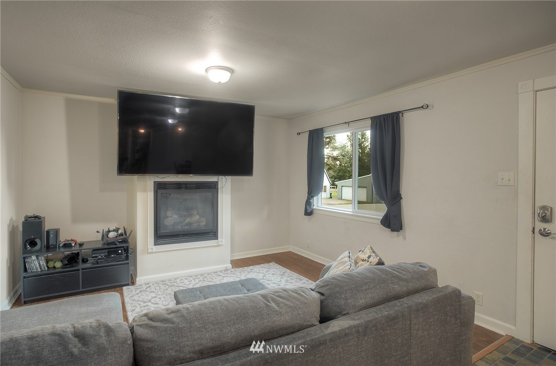 5343 Minard Road West Bremerton, WA 98312 - Photo 10 of 23 Gallery Image 10