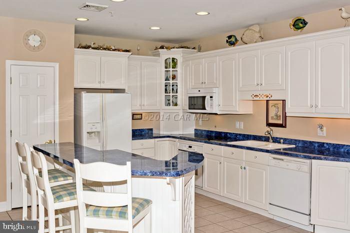9742 Golf Course Road, Unit 302 Ocean City, MD 21842 - Photo 13 of 43 Gallery Image 13