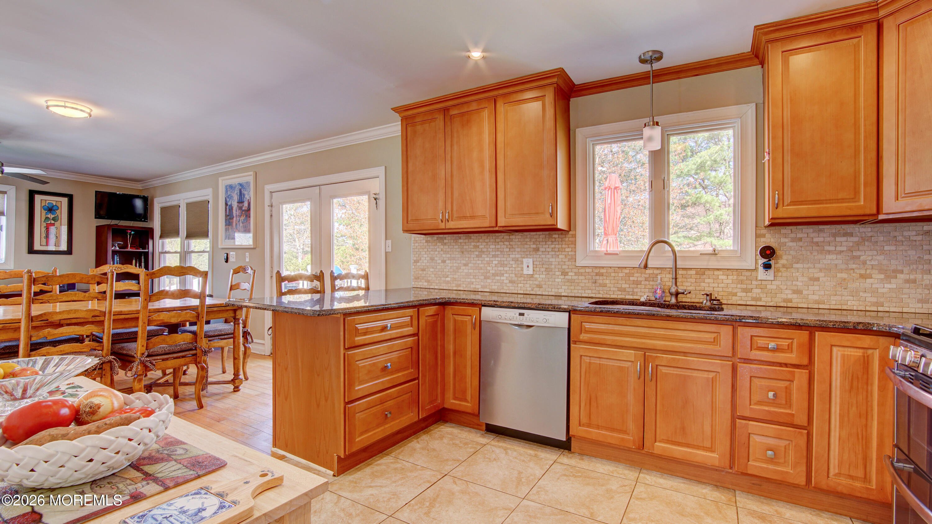 39 Royal Road Freehold, NJ 07728 - Photo 19 of 57 DSC07795And8more