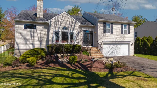 $899,000 | 39 Royal Road, Freehold, NJ 07728