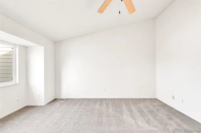 an empty room with a empty space