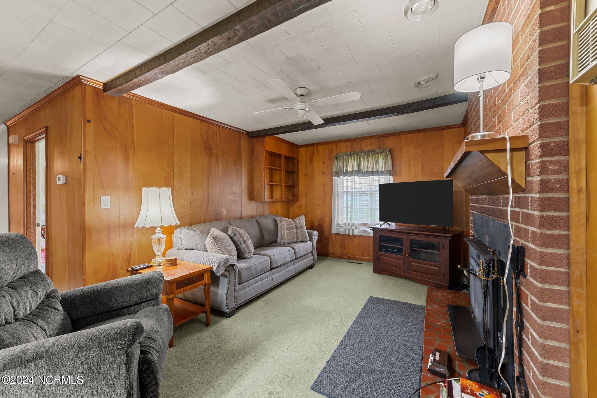 2835 Fire Dept Road Williamston, NC 27892 - Photo 22 of 34 31-web-or-mls-DSC_1432