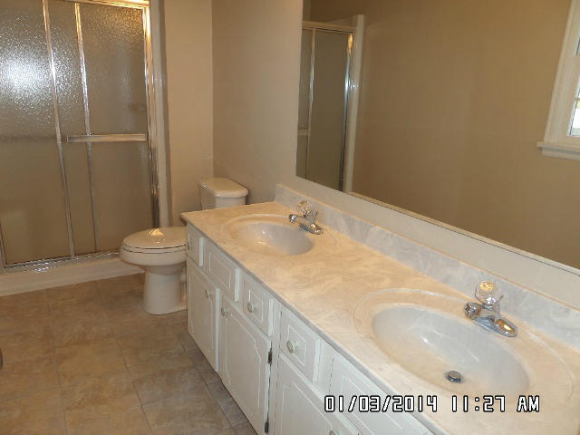 107 Queen Regent Court Blue Ridge, VA 24064 - Photo 31 of 46 107Umbath1U