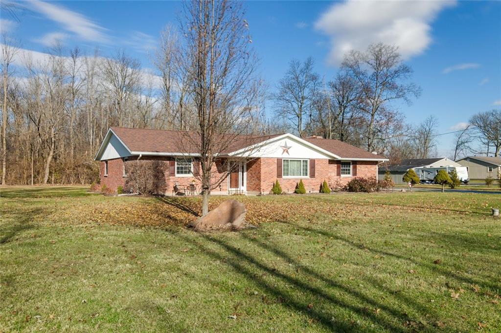 7245 Tipp Elizabeth Road New Carlisle, OH 45344 - Photo 2 of 37