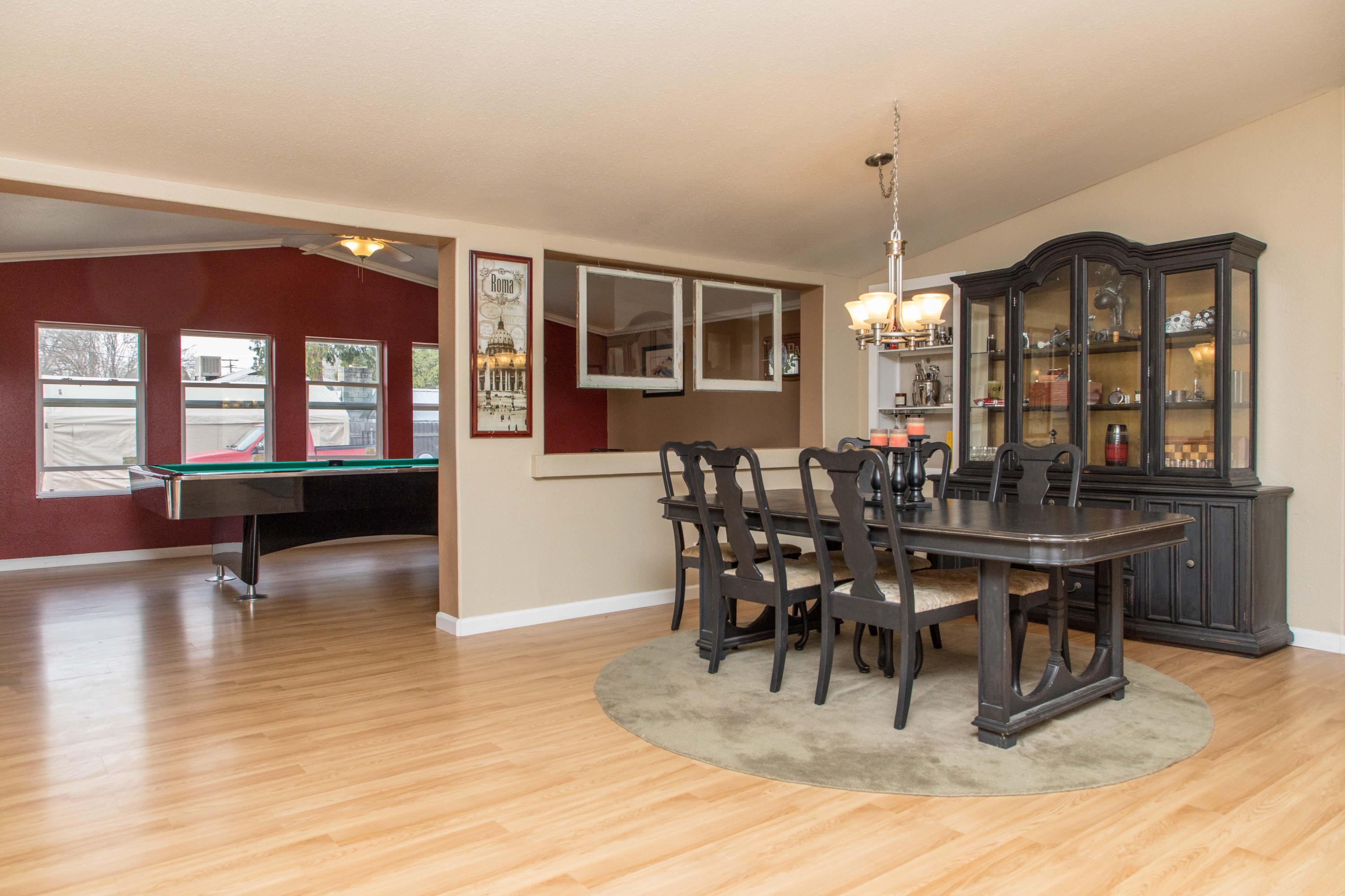19080 Genevieve Road Redding, CA 96003 - Photo 26 of 42 Dining to game room