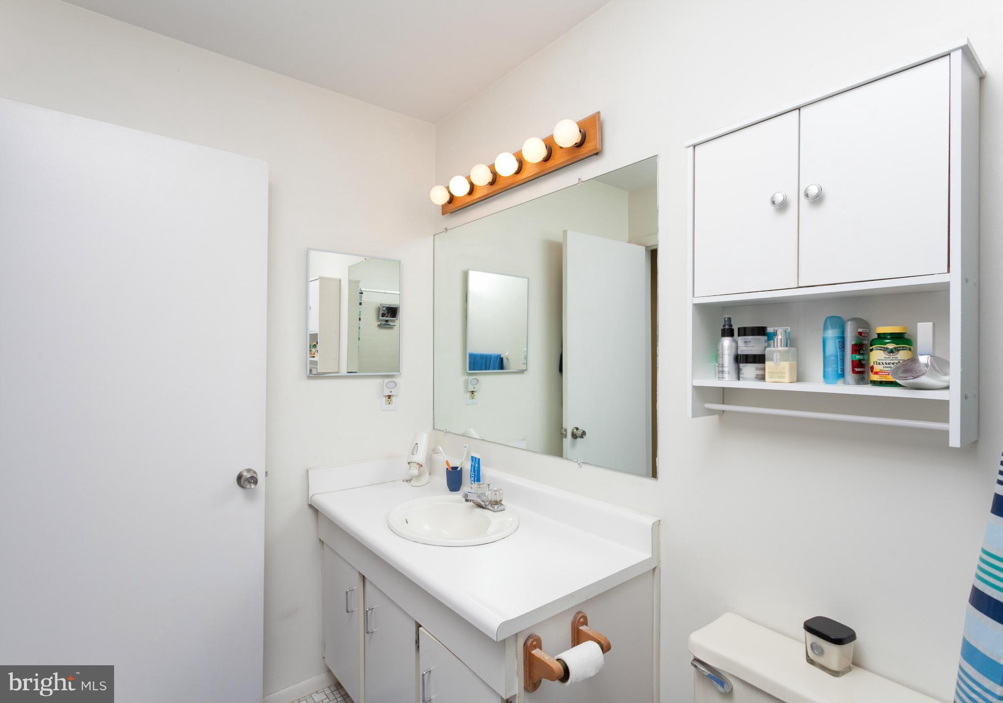 12929 Cunninghill Cove Road Baltimore, MD 21220 - Photo 15 of 28 Upper Level Full Bath