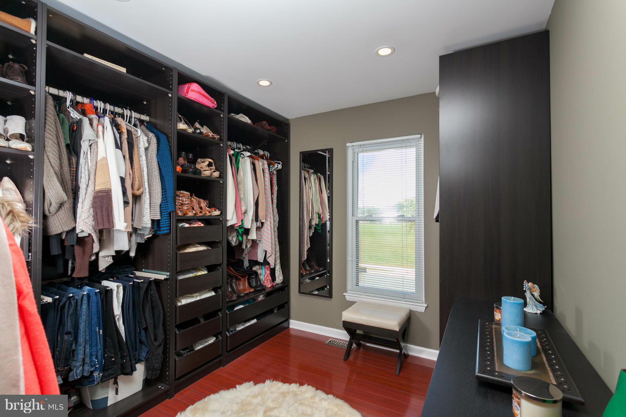 12929 Cunninghill Cove Road Baltimore, MD 21220 - Photo 19 of 28 3rd Upper Level Bedroom w/recessed lights