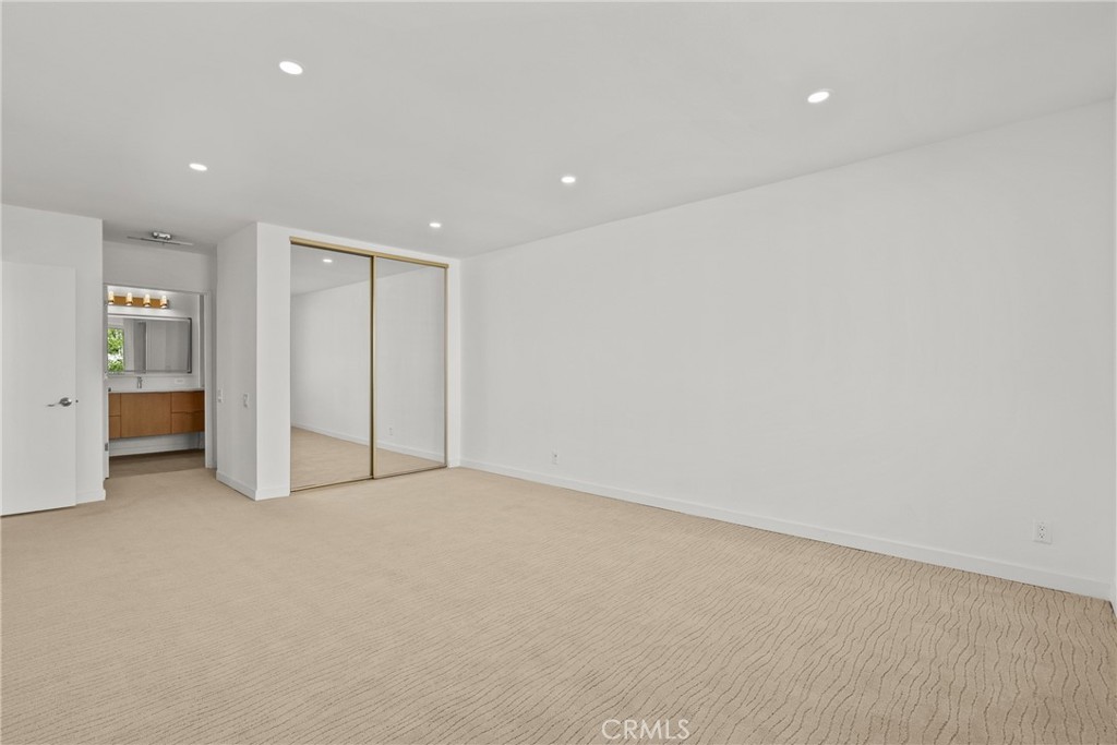 2385 Roscomare Road, Unit F16 Los Angeles, CA 90077 - Photo 19 of 39 a view of an empty room