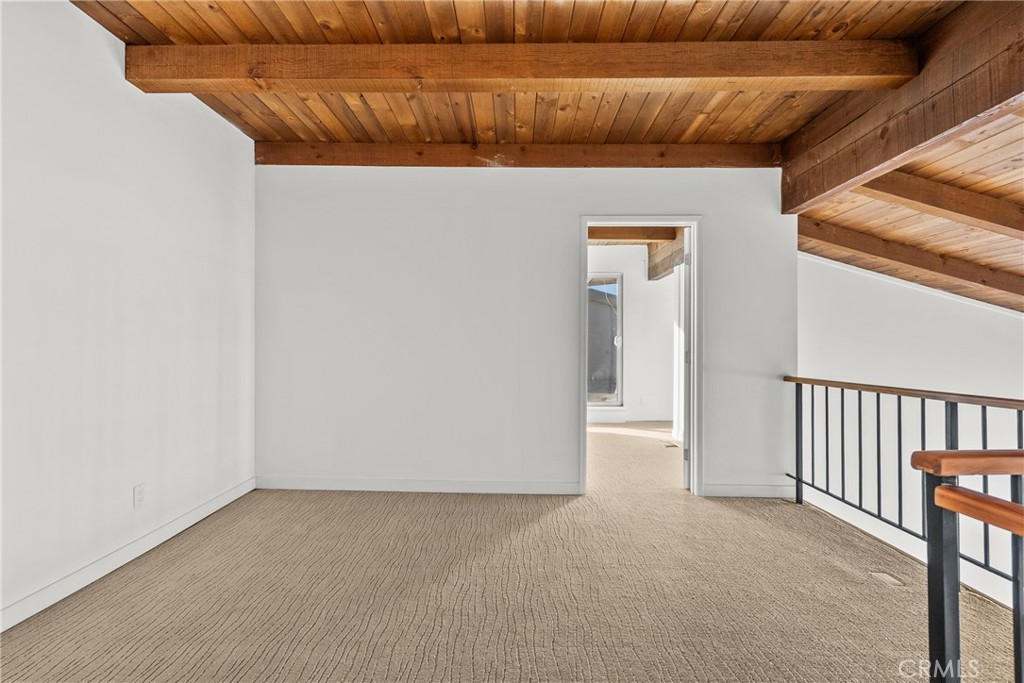 2385 Roscomare Road, Unit F16 Los Angeles, CA 90077 - Photo 26 of 39 a view of a livingroom with furniture
