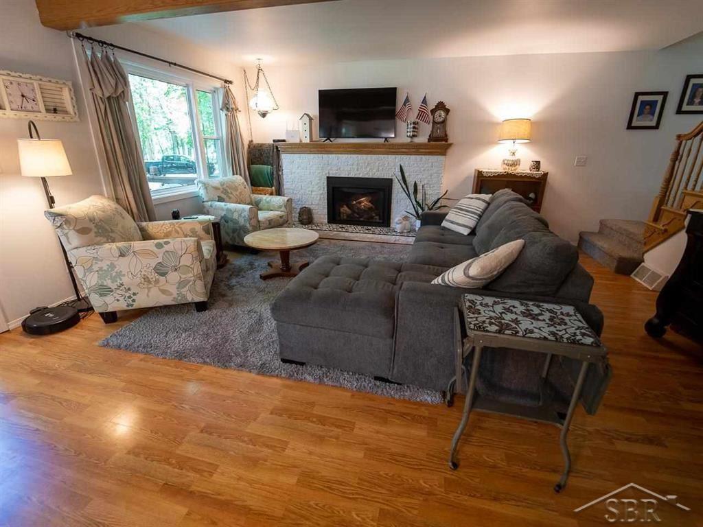 1946 South Grey Road Midland, MI 48640 - Photo 22 of 81 50079852-21.JPG