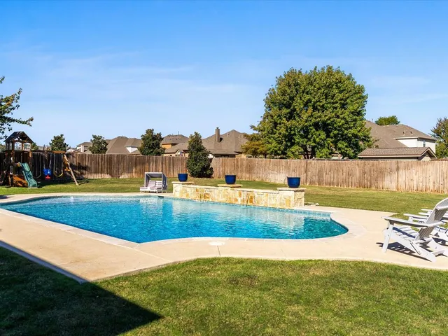 $650,000 | 1616 Bassett Hound Drive, Fort Worth, TX 76052