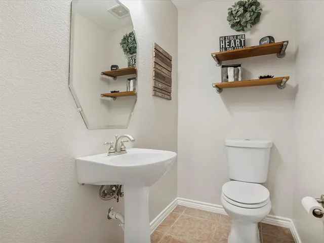 $650,000 | 1616 Bassett Hound Drive, Fort Worth, TX 76052