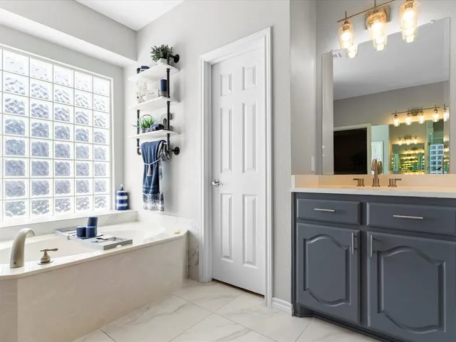 $650,000 | 1616 Bassett Hound Drive, Fort Worth, TX 76052