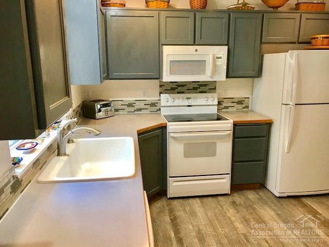 16957 Indio Road Bend, OR 97707 - Photo 5 of 24 Additional Photo