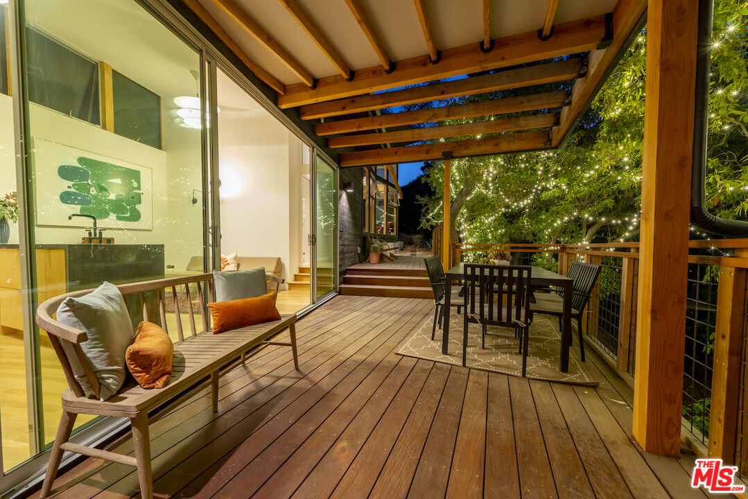 1847 Calgary Lane Los Angeles, CA 90077 - Photo 16 of 43