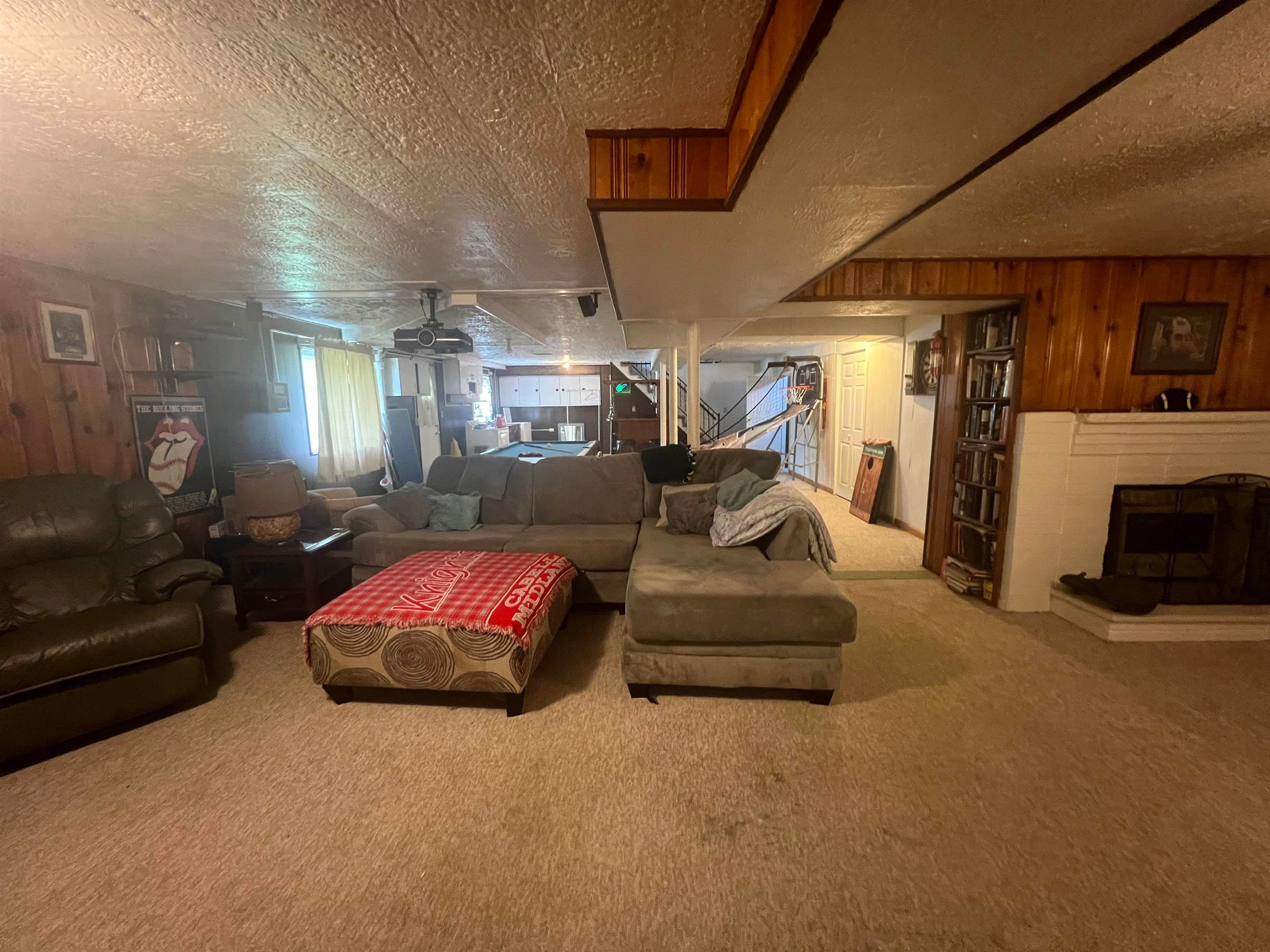 452 East Pea Ridge Road Huntington, WV 25705 - Photo 16 of 18 Gallery Image 16