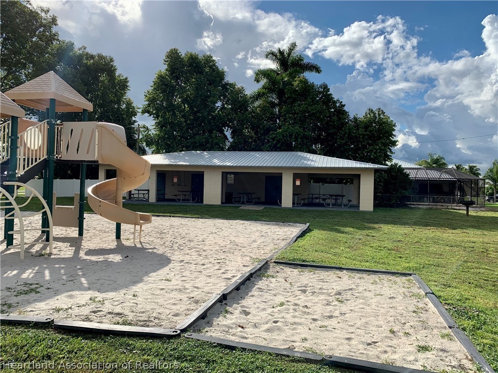 262 Lemon Road Northwest Lake Placid, FL 33852 - Photo 33 of 33 Gallery Image 33