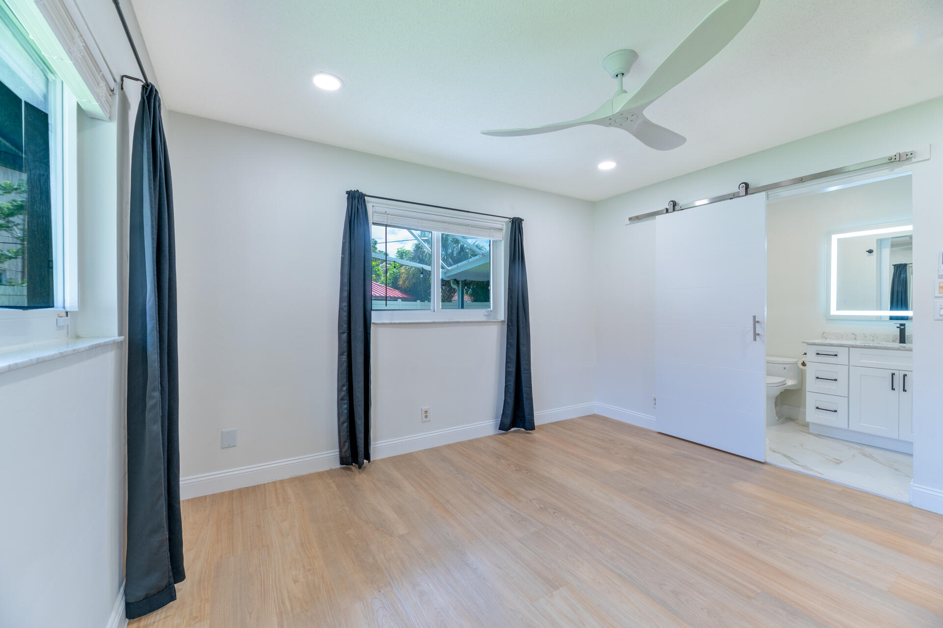 8099 Santa Fe Trail Boca Raton, FL 33487 - Photo 39 of 72 20260415 - 8099 Santa Fe Trail - MR-37