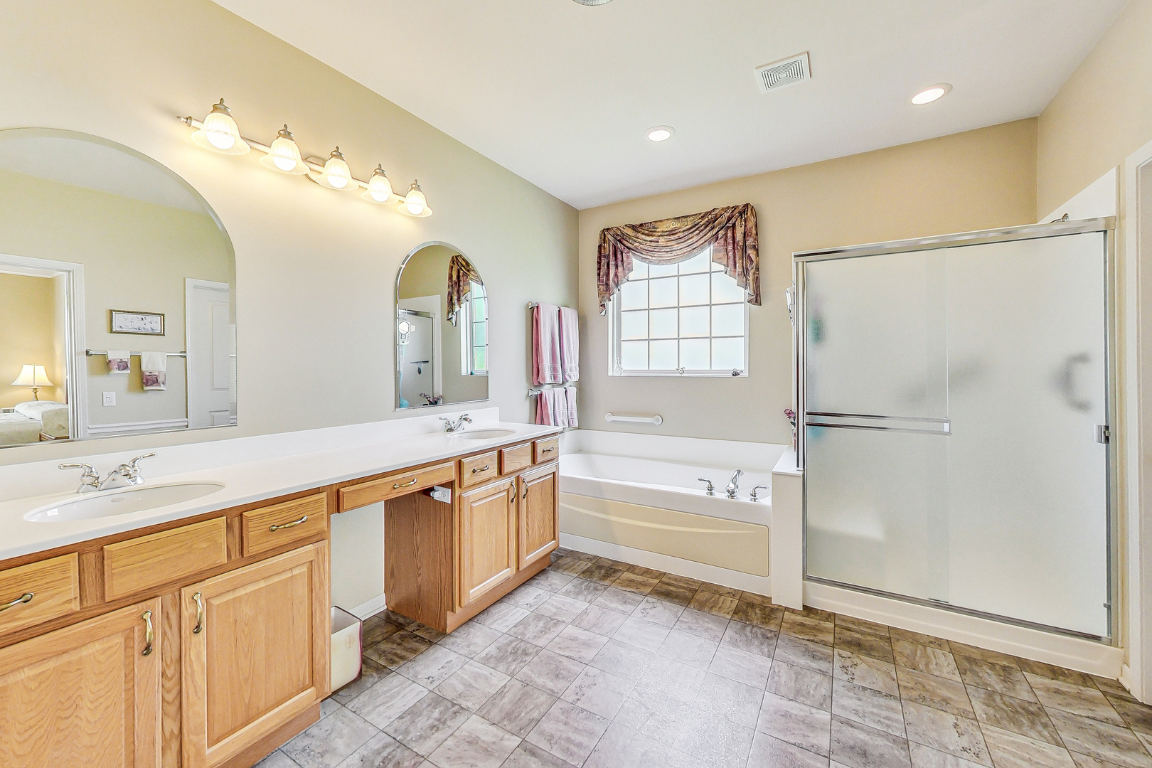 11942 Harrison Road Huntley, IL 60142 - Photo 24 of 44 Gallery Image 24