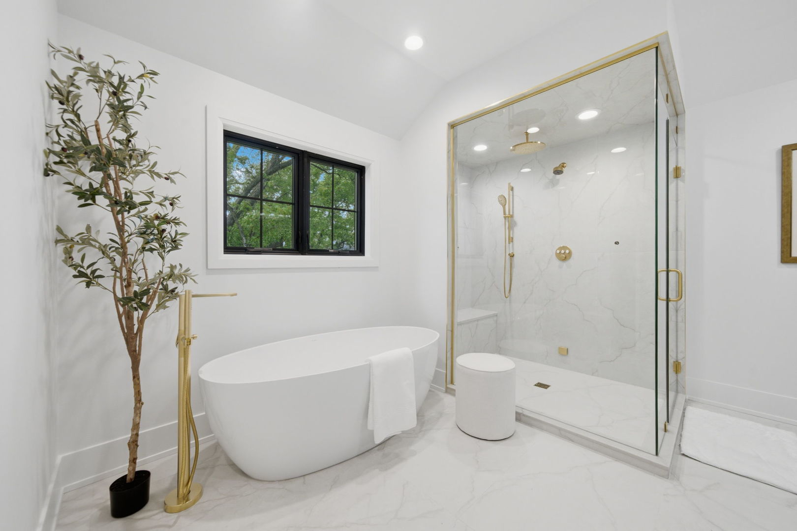 440 Briarhill Road Glenview, IL 60025 - Photo 33 of 52 Gallery Image 33