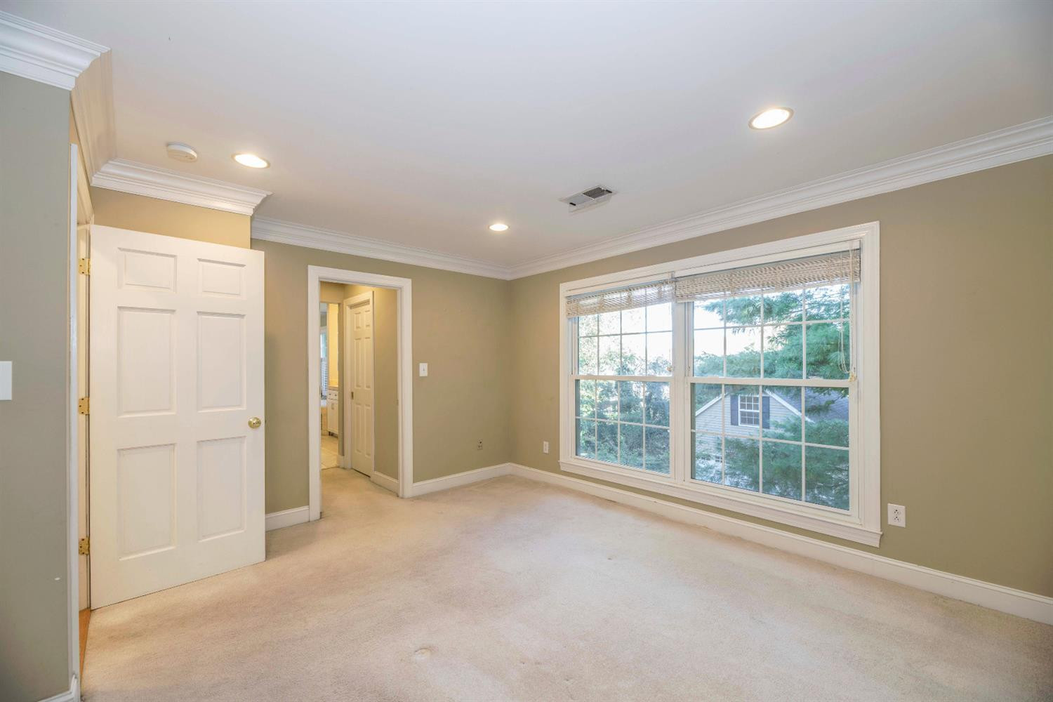 499 Hart Road Lexington, KY 40502 - Photo 21 of 37 Photo 21