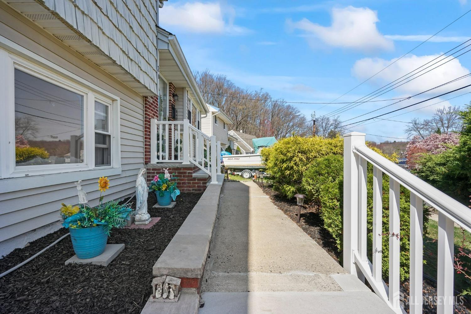 26 Venus Road Old Bridge, NJ 08879 - Photo 4 of 37 Gallery Image 4