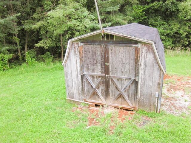 630 Stockton Road Martinsville, VA 24112 - Photo 16 of 17 Shed