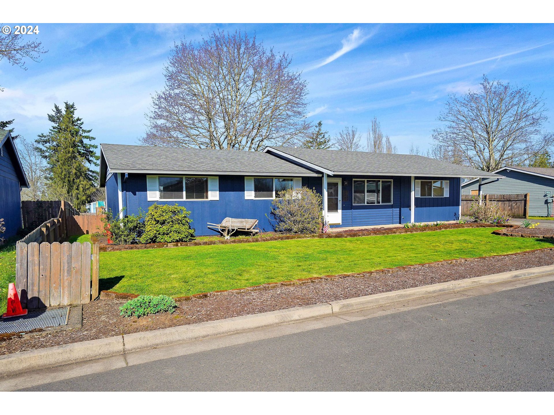410 Stowers Road Molalla, OR 97038 - Photo 1 of 38 Gallery Image 1