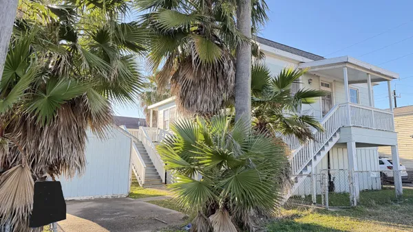 $139,000 | 709 38th Street, Galveston, TX 77550
