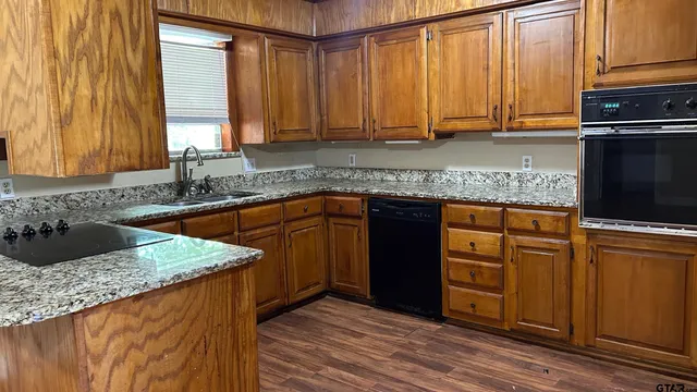 $159,500 | 205 Short Street, Canton, TX 75103