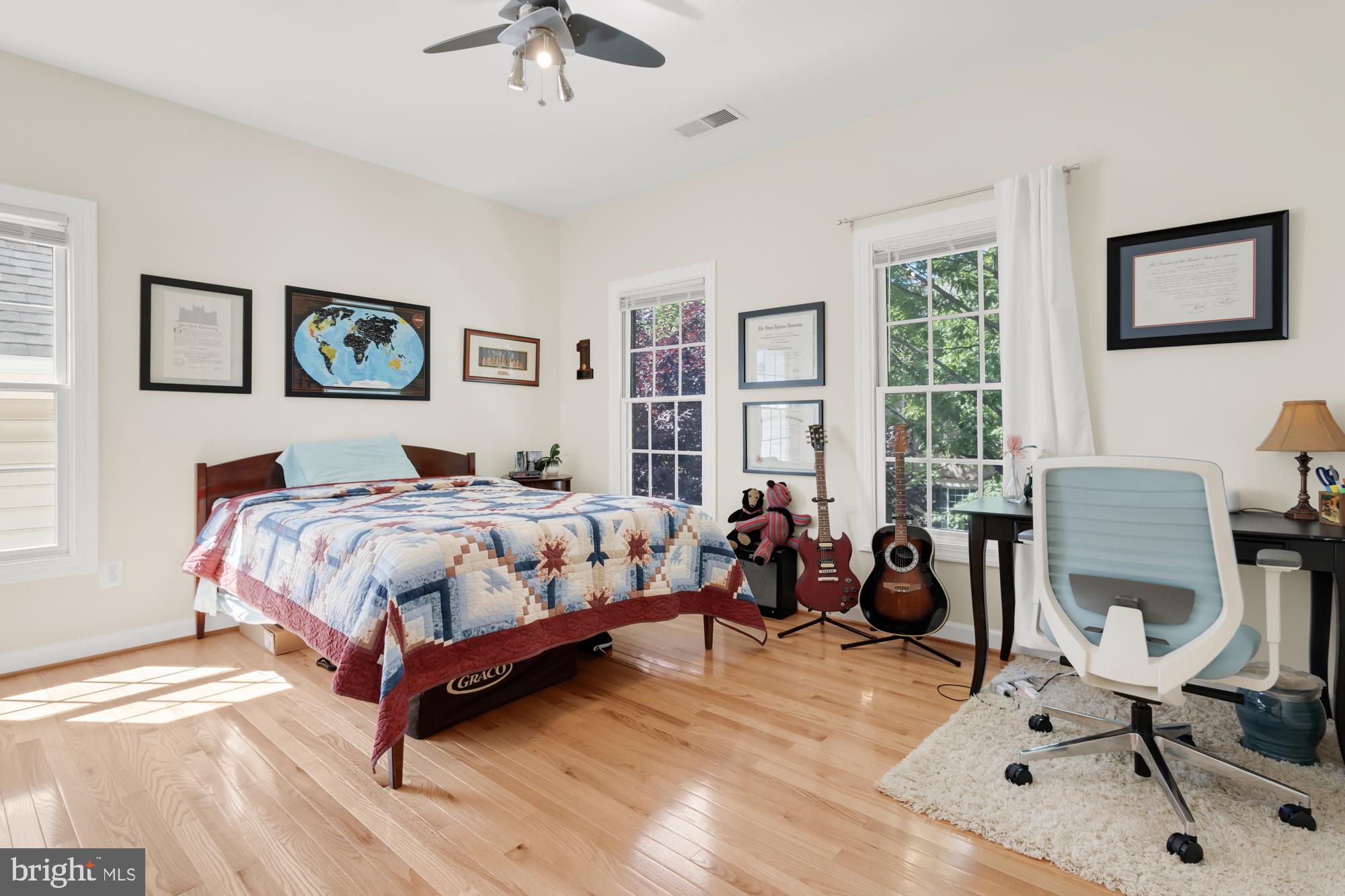 618 Linslade Street Gaithersburg, MD 20878 - Photo 41 of 71 Bedroom #3