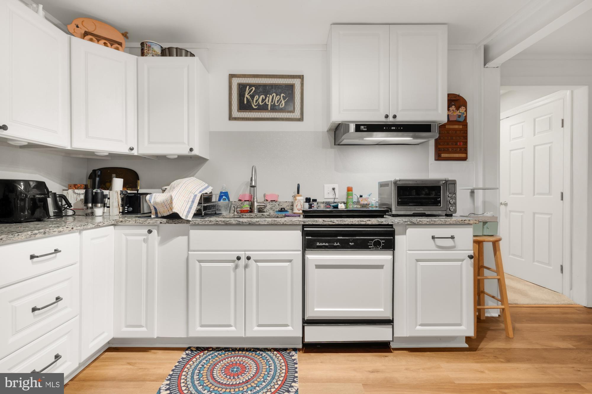 618 Linslade Street Gaithersburg, MD 20878 - Photo 56 of 71 Basement kitchenette