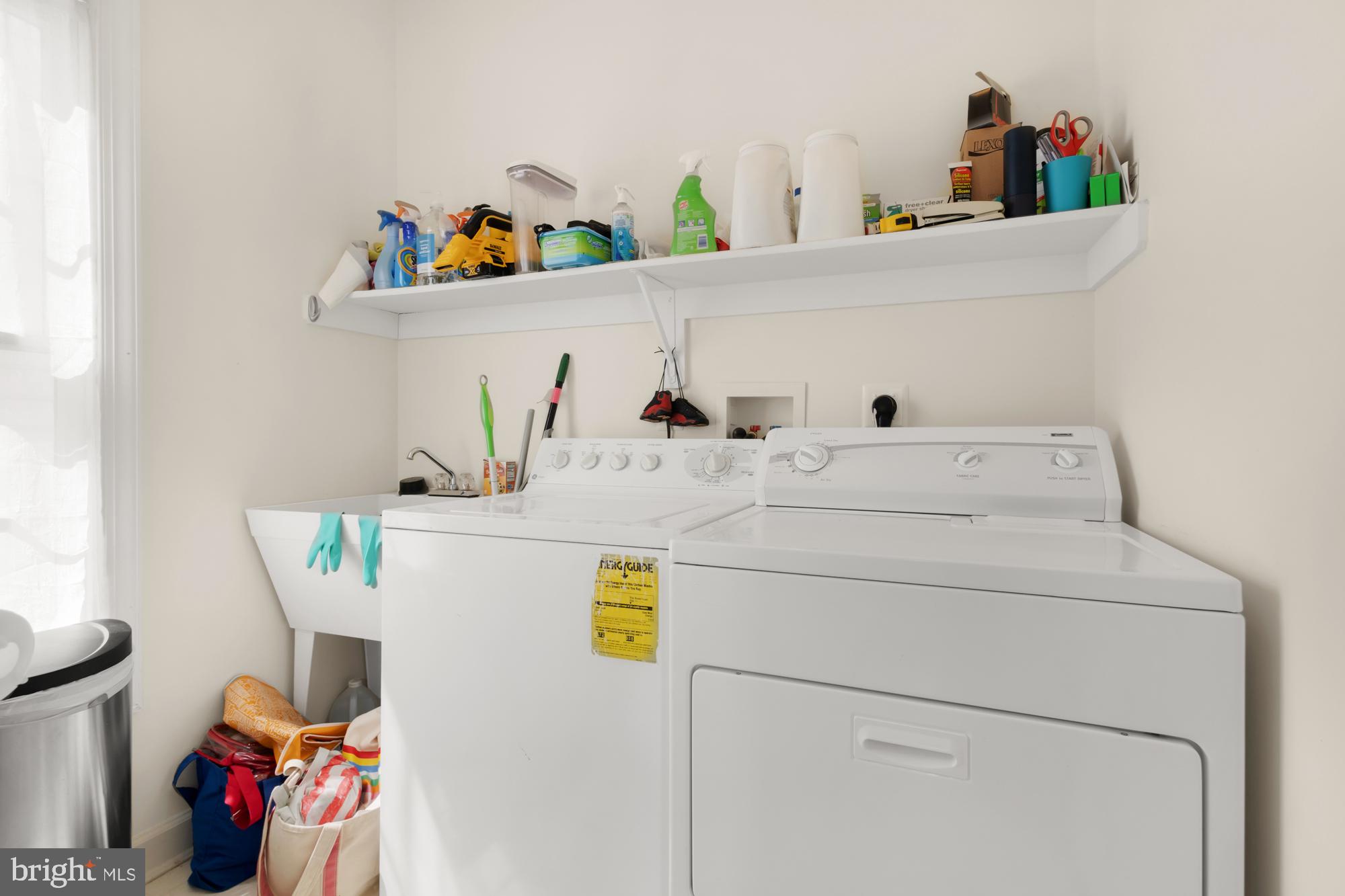 618 Linslade Street Gaithersburg, MD 20878 - Photo 71 of 71 Washer and dryer on the main floor