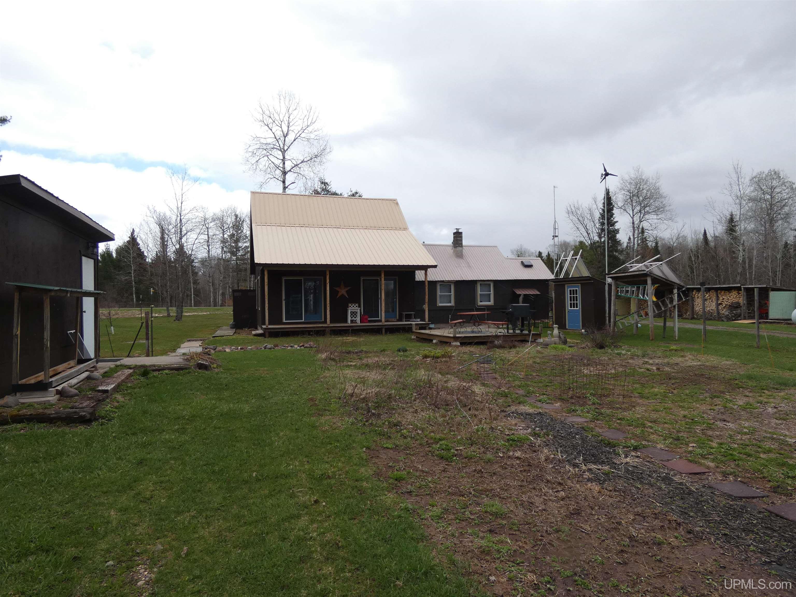 18927 North Norwich Road Ewen, MI 49925 - Photo 5 of 33