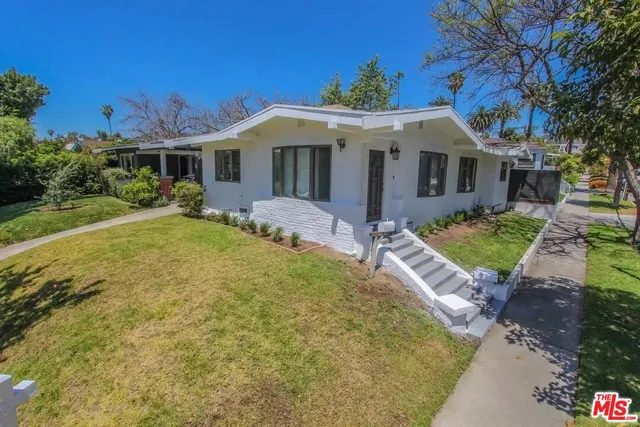 $6,000 | 7701 Norton Avenue, West Hollywood, CA 90046