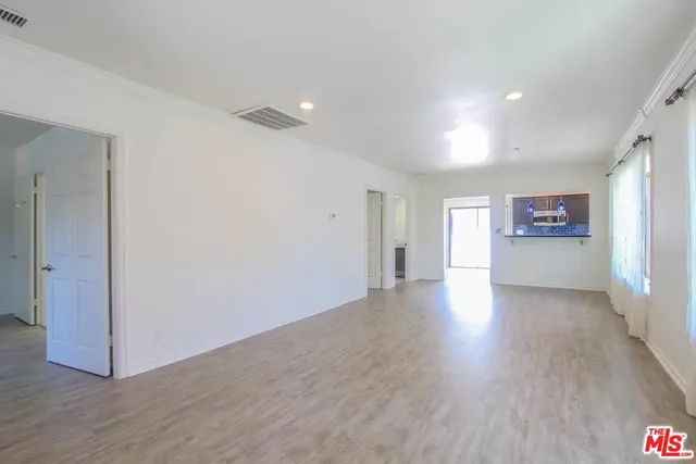 $6,000 | 7701 Norton Avenue, West Hollywood, CA 90046