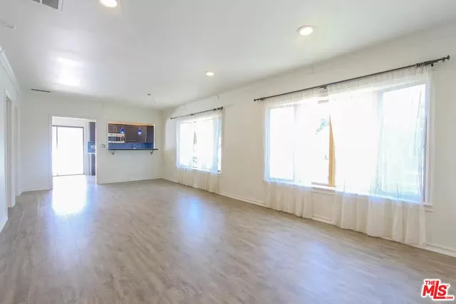 $6,000 | 7701 Norton Avenue, West Hollywood, CA 90046